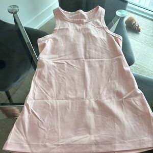 BNWOT. Brand new lululemon tank top size 4 baby pink